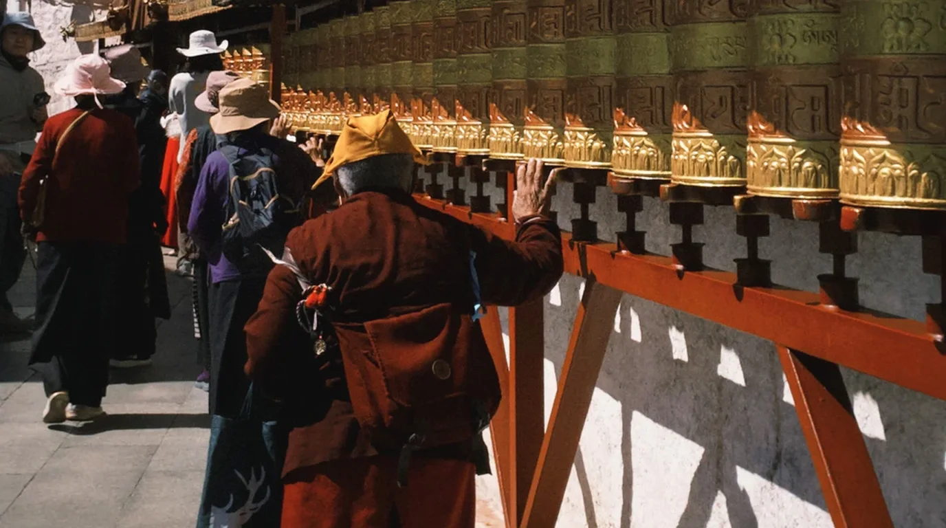 Tibet Monastery Etiquette: Dress, Photography and Donations